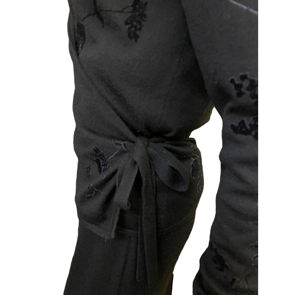 Jones New York Top Size 0P Black Wrap Knit Velvet Floral Vintage 1990s Elegant - Picture 8 of 14